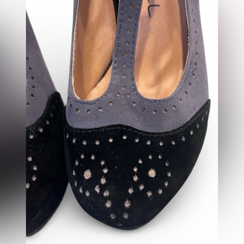 Kiss & Tell black velvet platform t-strap heels 1920s 1940s vintage style rock - Picture 6 of 9